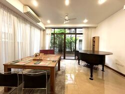 Holland Link (D10), Terrace #497124041